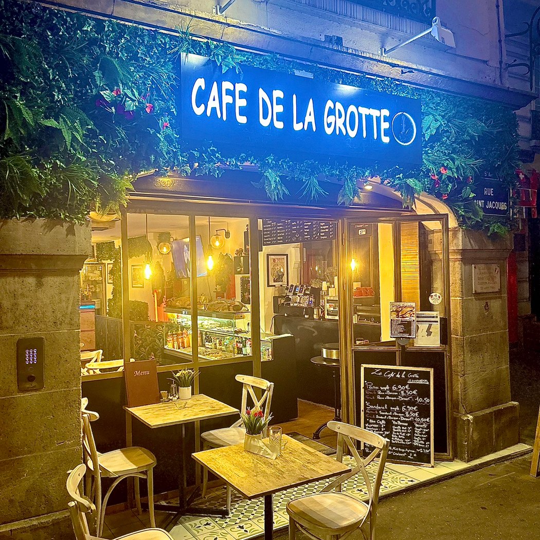 Café de la Grotte 2